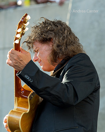 Pat Metheny and Ron Carter Duo, Pat Metheny 269197z