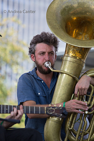 Tuba Skinny 270211z